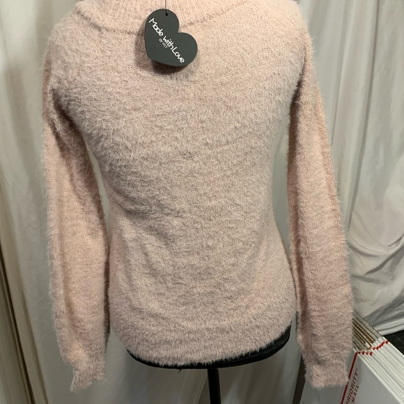 Soft fuzzy white sweater Made with Love - Picture 2 of 5